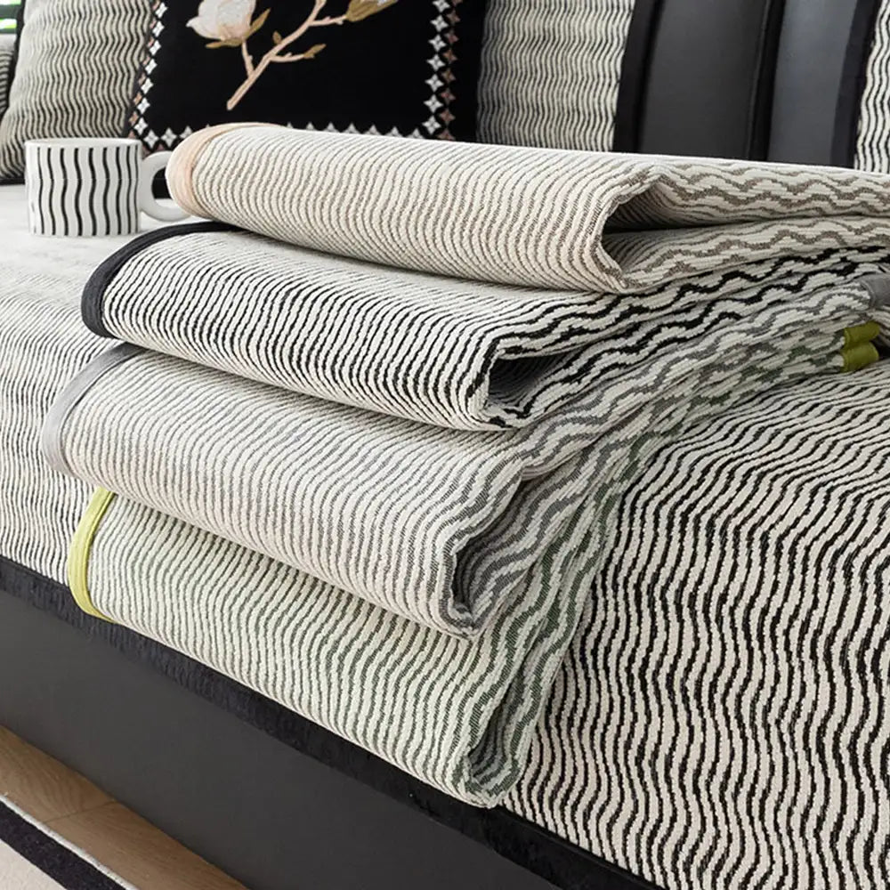 All-Season Chenille Breathable Sofa Protective Non-Slip Couch Cover