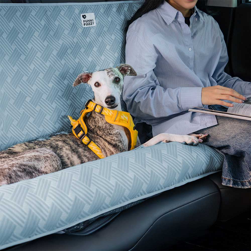 Cooling Travel Bolster Safety Back Seat Large Dog Car Seat Bed - Roadtrip