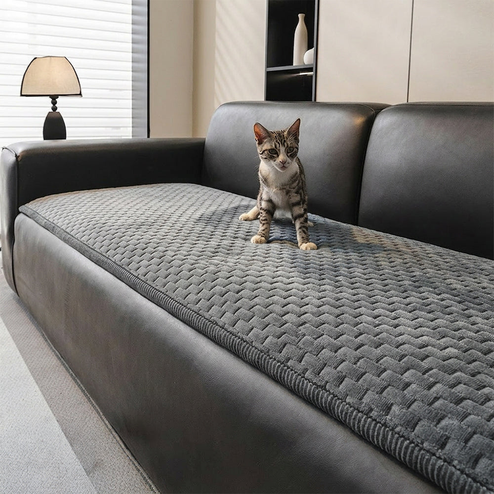 Soft Plush Scratch-Resistant Pet Mat Non-Slip Sofa Cover