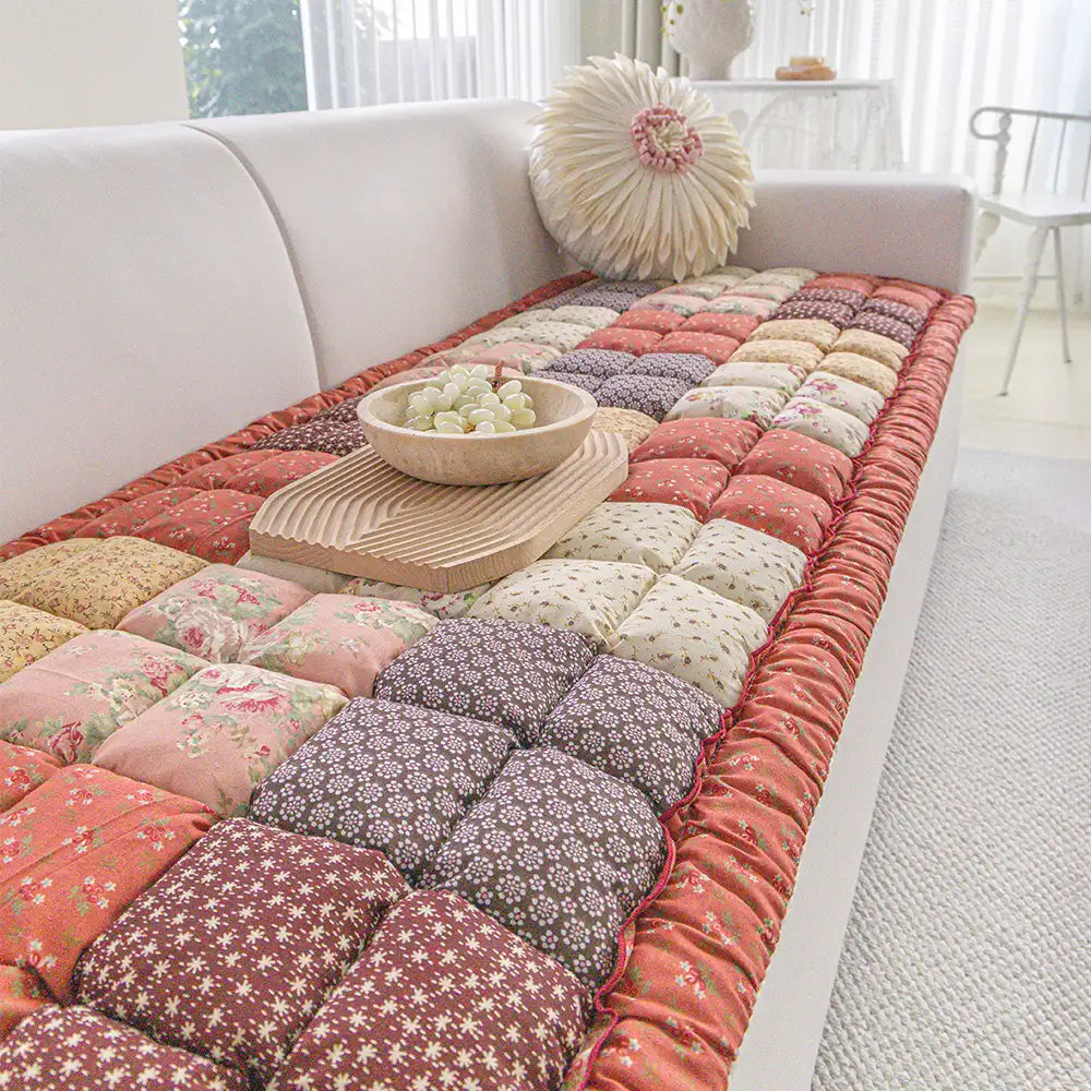 Handmade Vintage Floral Soft Stuffed Pet Mat Non-Slip Sofa Cover