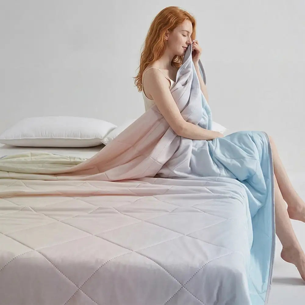 Gradient Series Cooling Ice Silk Skin-Friendly Blanket with Double Sided Cold Effect