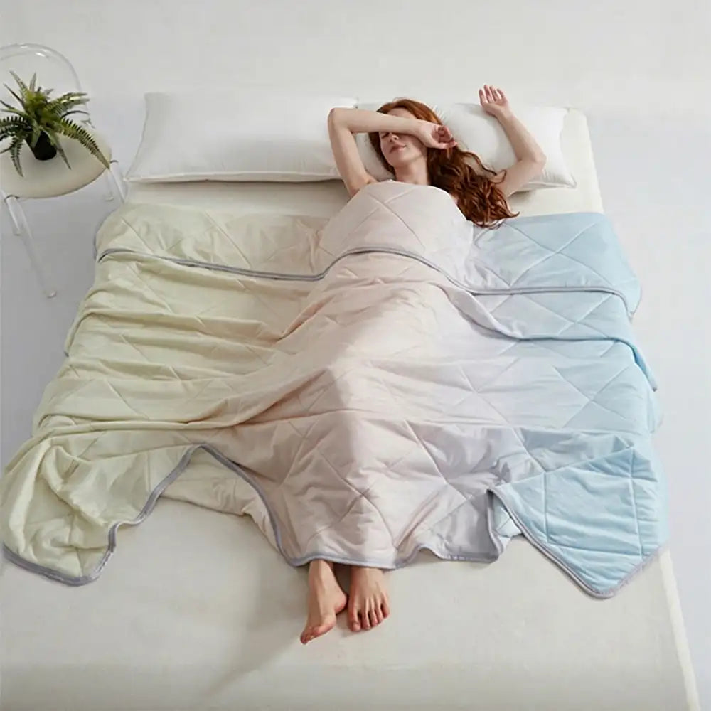 Gradient Series Cooling Ice Silk Skin-Friendly Blanket with Double Sided Cold Effect
