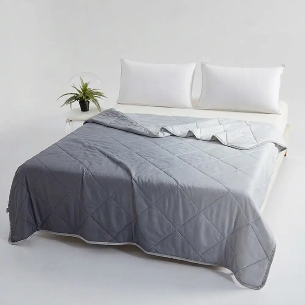 Gradient Series Cooling Ice Silk Skin-Friendly Blanket with Double Sided Cold Effect