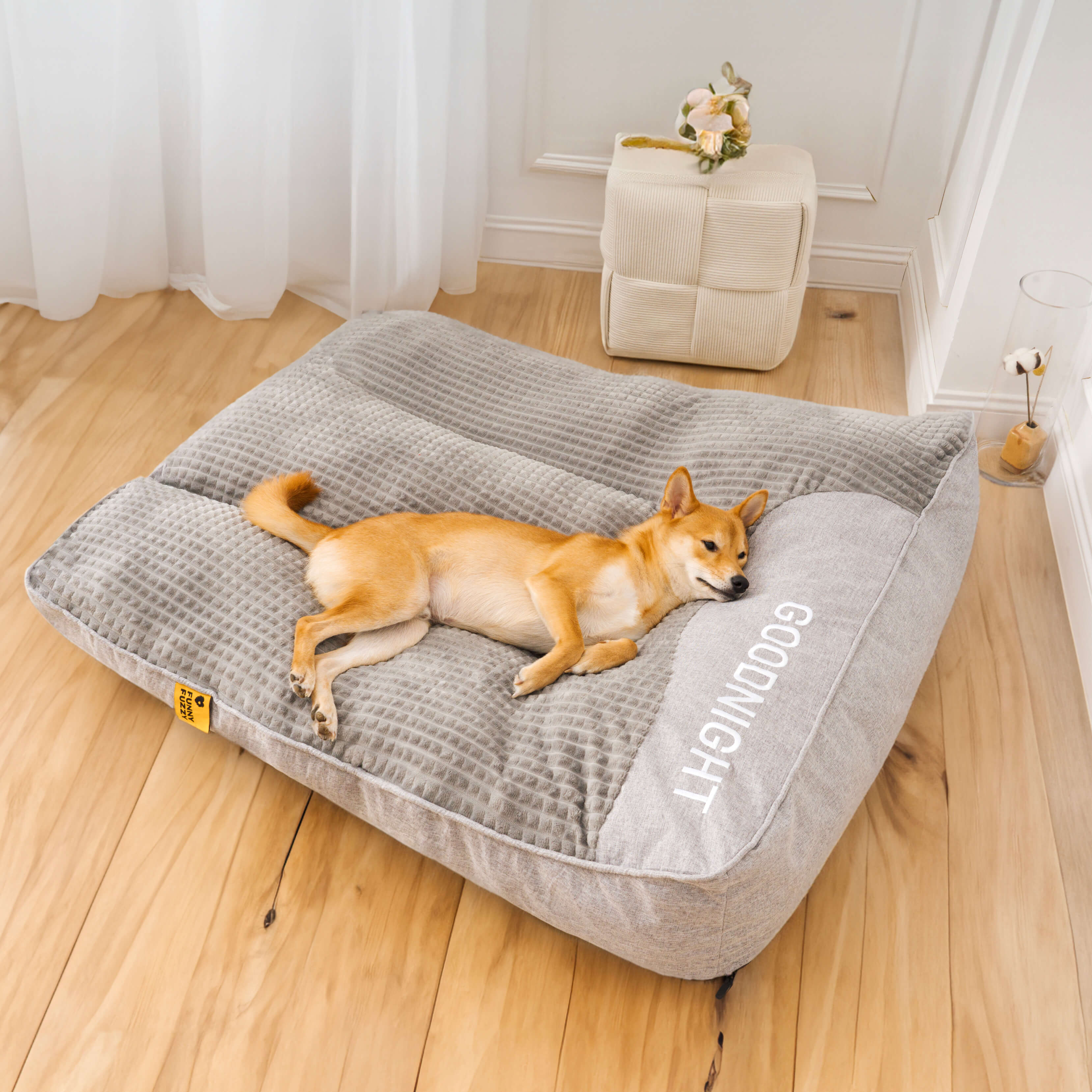 Large Garden Outdoor Dog Bed Scratch-resistant Spine Protection