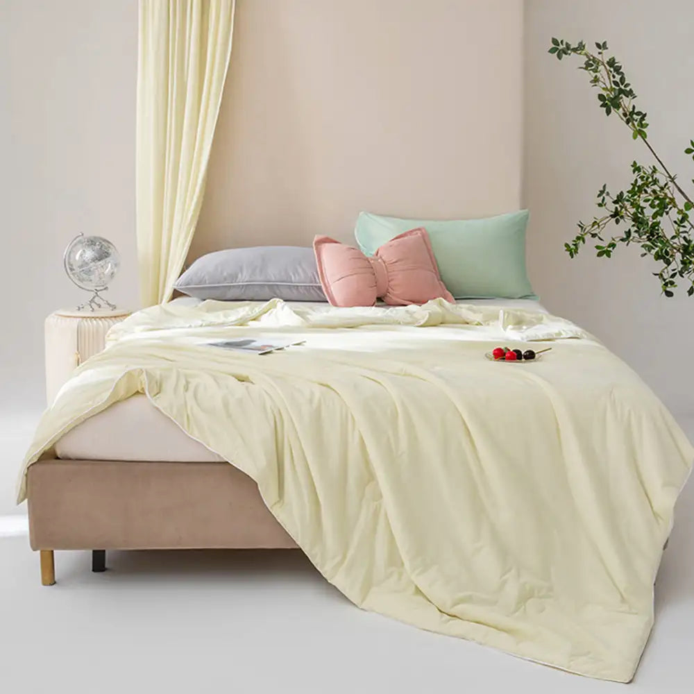 Lightweight Double-Sided Solid Color Cooling Ice Silk Cold Effect Blanket