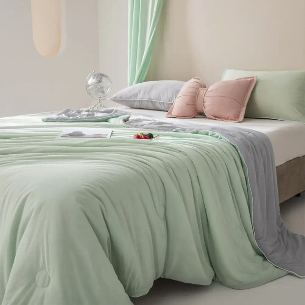 Lightweight Double-Sided Solid Color Cooling Ice Silk Cold Effect Blanket