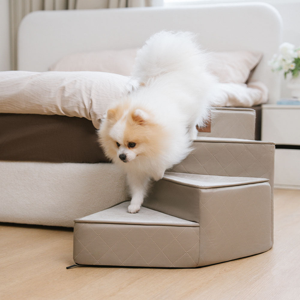 Luxe Water-repellent Faux Leather Removable Spiral Pet Stairs - Pet-Friendly Bedroom