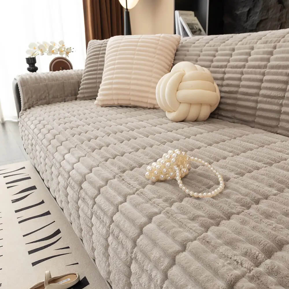 Waterproof One-Piece Cosy Flannel Sofa Protection Non-Slip Sofa Cover