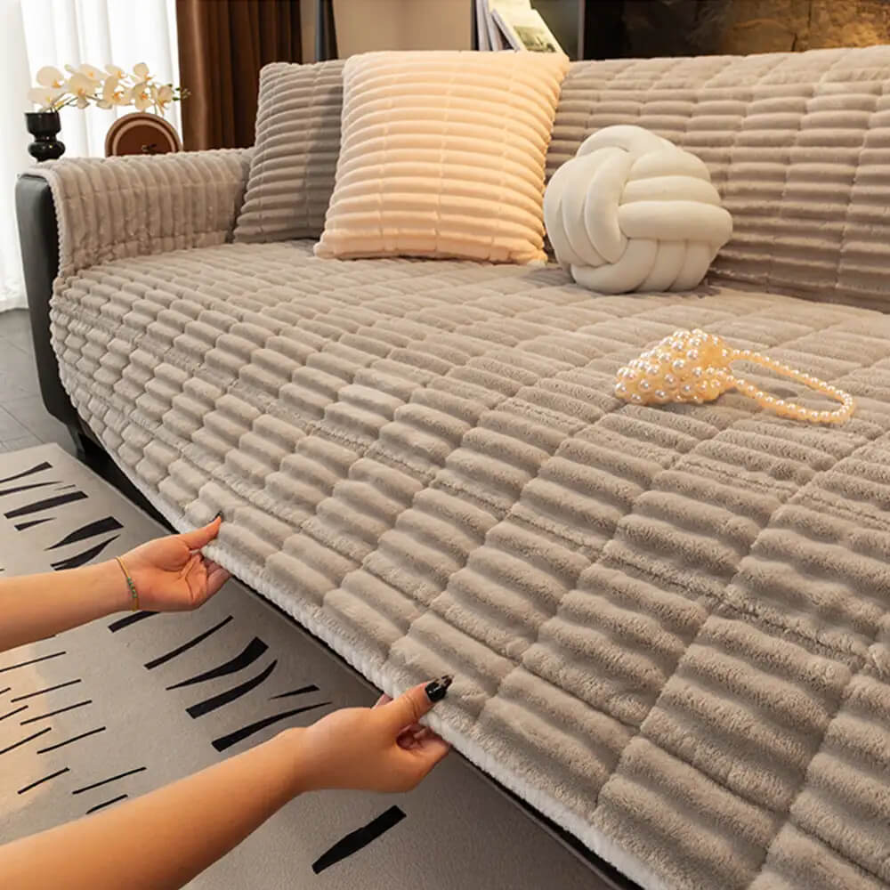 Waterproof One-Piece Cosy Flannel Sofa Protection Non-Slip Sofa Cover