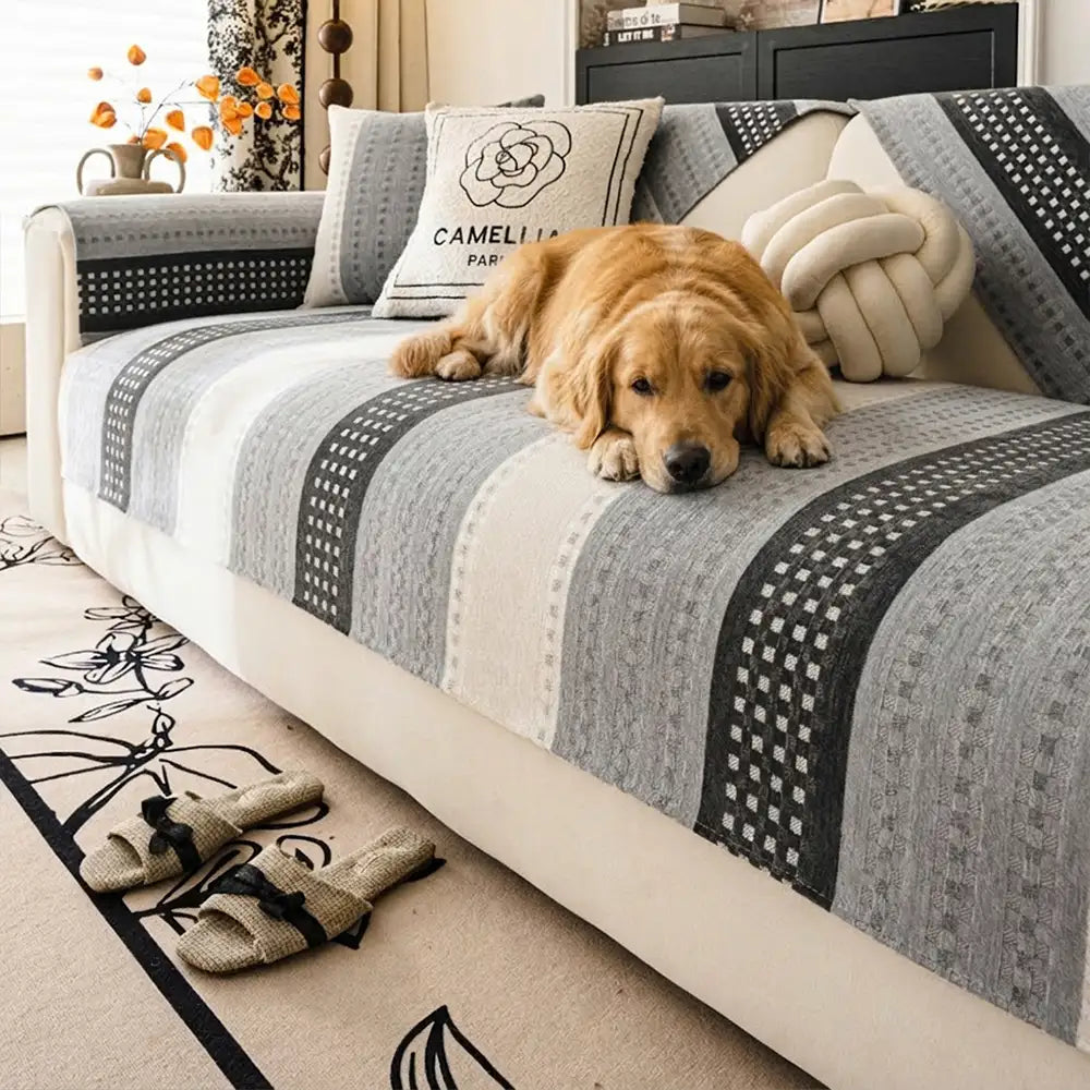 Skin-Friendly Breathable Chenille Sofa Protection Scratch-Resistant Non-Slip Sofa Cover
