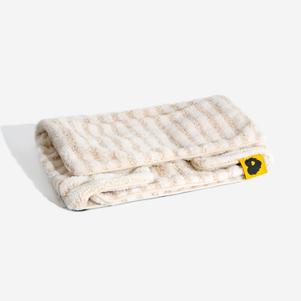 Trendy Striped Faux Lambswool Double Layer Garden Outdoor Dog & Cat Sofa Bed